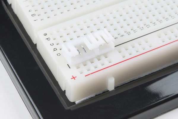 Insert the 4-pin and 2-pin female JST connectors